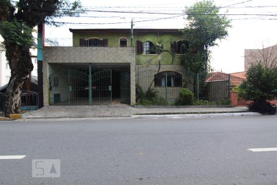 Fachada de casa à venda com 4 quartos, 352m² em Osvaldo Cruz, São Caetano do Sul