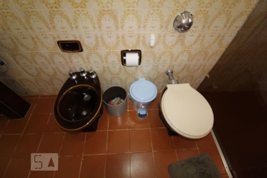 banhe 1 de casa à venda com 4 quartos, 352m² em Osvaldo Cruz, São Caetano do Sul
