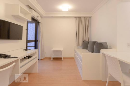 Sala de apartamento para alugar com 1 quarto, 51m² em Higienópolis, São Paulo