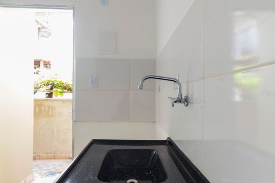 Cozinha de kitnet/studio para alugar com 1 quarto, 30m² em Americanópolis, São Paulo