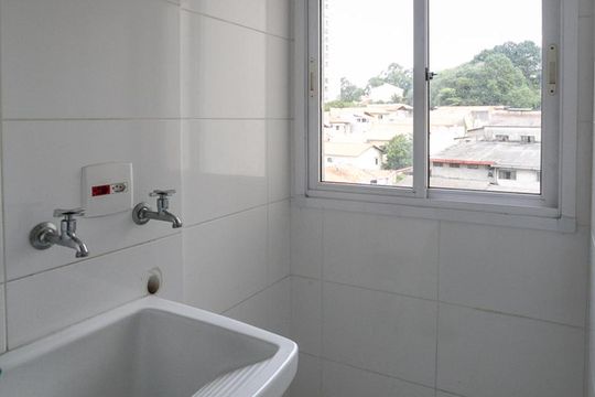 Área de Serviço de apartamento para alugar com 2 quartos, 60m² em Baeta Neves, São Bernardo do Campo