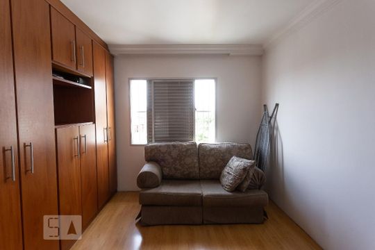 Suíte de casa à venda com 3 quartos, 202m² em Centro, Diadema
