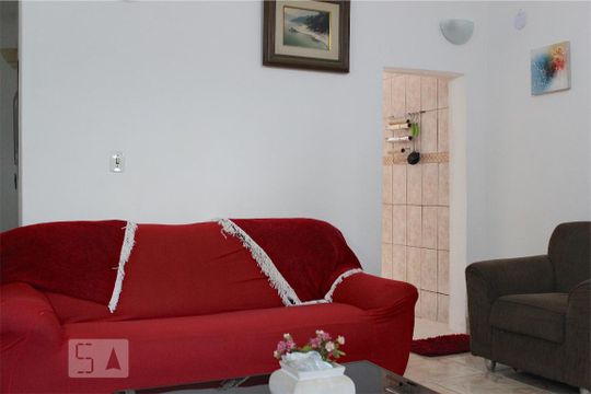 Sala de casa de condomínio para alugar com 4 quartos, 300m² em Barra da Tijuca, Rio de Janeiro