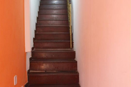 Escada de casa de condomínio para alugar com 4 quartos, 300m² em Barra da Tijuca, Rio de Janeiro