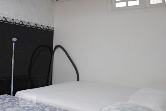 Suíte 1 de casa de condomínio para alugar com 4 quartos, 300m² em Barra da Tijuca, Rio de Janeiro