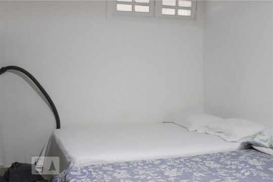 Suíte 1 de casa de condomínio para alugar com 4 quartos, 300m² em Barra da Tijuca, Rio de Janeiro
