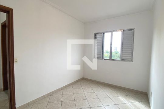 Quarto 1 de apartamento para alugar com 2 quartos, 80m² em Vila Boa Vista, Barueri
