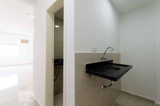 Cozinha de kitnet/studio para alugar com 1 quarto, 40m² em Bela Vista, São Paulo