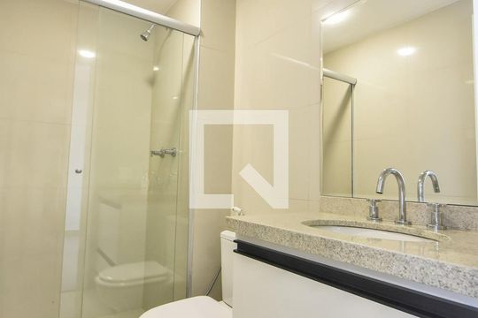 Banheiro de apartamento à venda com 1 quarto, 50m² em Vila Gertrudes, São Paulo
