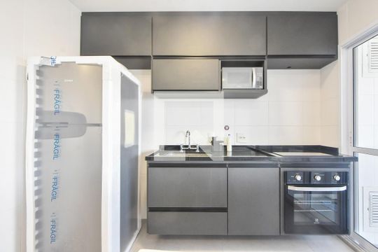 Cozinha de apartamento à venda com 1 quarto, 50m² em Vila Gertrudes, São Paulo
