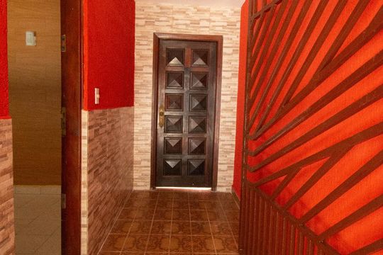 Hall de Entrada de casa para alugar com 2 quartos, 140m² em Socorro, São Paulo