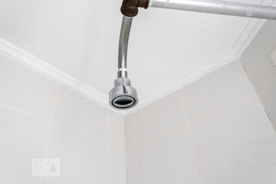 Chuveiro de apartamento à venda com 4 quartos, 189m² em Vila Madalena, São Paulo