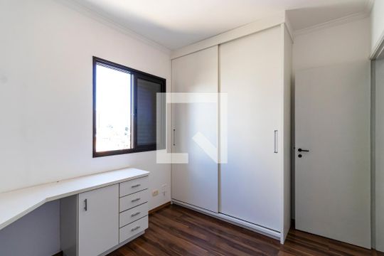 Quarto 1 de apartamento para alugar com 3 quartos, 77m² em Vila Gumercindo, São Paulo