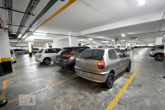 Garagem 1 Vaga de apartamento para alugar com 2 quartos, 68m² em Centro, Osasco