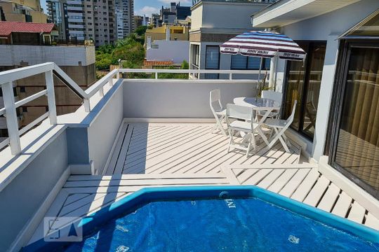 Piscina de apartamento à venda com 2 quartos, 127m² em Mont Serrat, Porto Alegre