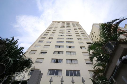 Fachada de apartamento à venda com 2 quartos, 85m² em Cambuci, São Paulo