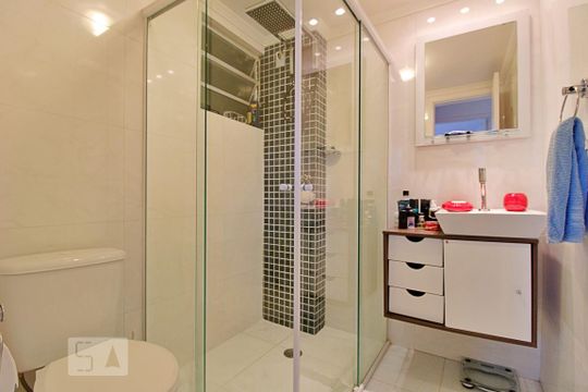 Banheiro de apartamento à venda com 2 quartos, 63m² em Paraíso do Morumbi, São Paulo