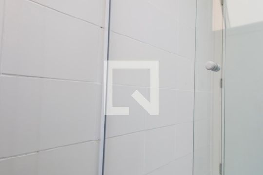 Banheiro de apartamento à venda com 2 quartos, 51m² em Vila Nova, Barueri