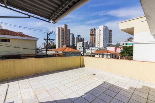 Terraço de casa à venda com 2 quartos, 150m² em Vila Paulicéia, São Paulo