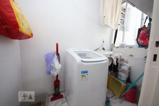 Lavanderia de apartamento para alugar com 2 quartos, 80m² em Centro, Canoas