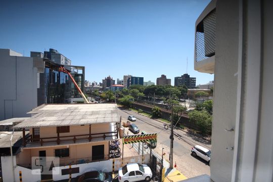 Vista do quarto 2 de apartamento para alugar com 2 quartos, 80m² em Centro, Canoas