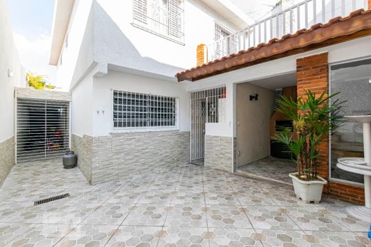 Área Externa de casa à venda com 3 quartos, 220m² em Vila das Mercês, São Paulo