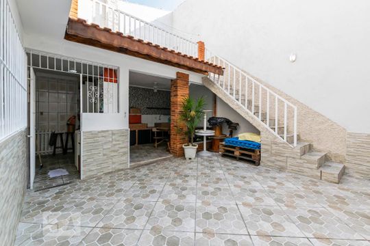 Área Externa de casa à venda com 3 quartos, 220m² em Vila das Mercês, São Paulo
