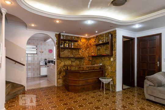 Sala de casa à venda com 3 quartos, 220m² em Vila das Mercês, São Paulo