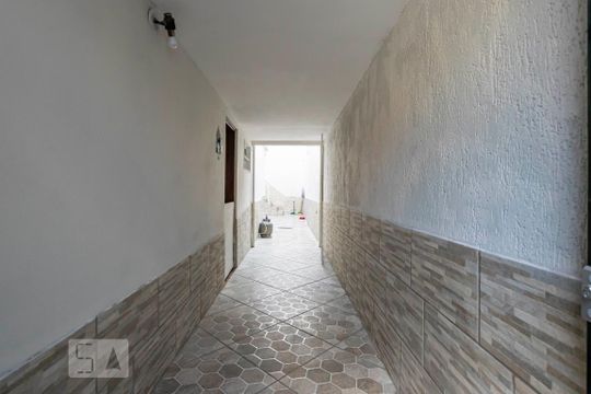 Entrada de casa à venda com 3 quartos, 220m² em Vila das Mercês, São Paulo