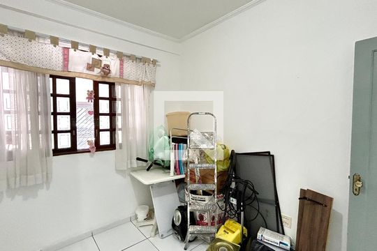 Quarto 1 de casa para alugar com 2 quartos, 146m² em Vila Augusta, Guarulhos