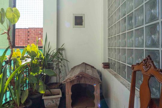Varanda Quarto 1 - Suite Segundo Pavimento de casa para alugar com 5 quartos, 900m² em Vila Marieta, São Paulo