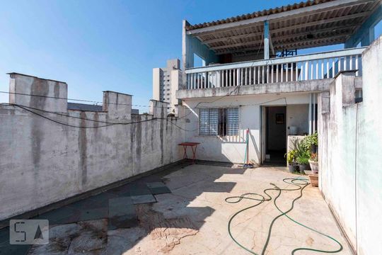 Quintal Terceiro Pavimento  de casa para alugar com 5 quartos, 900m² em Vila Marieta, São Paulo