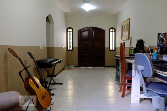 Casa à venda com 5 quartos, 382m² em Freguesia de Jacarepaguá, Rio de Janeiro