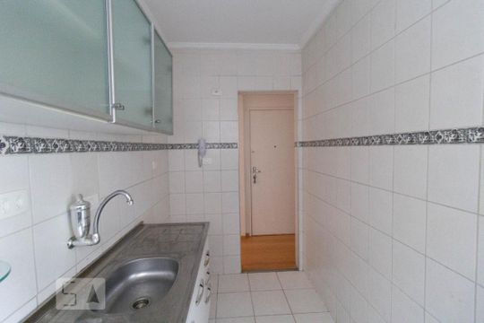 Cozinha de apartamento para alugar com 1 quarto, 40m² em Jardim Paulista, São Paulo
