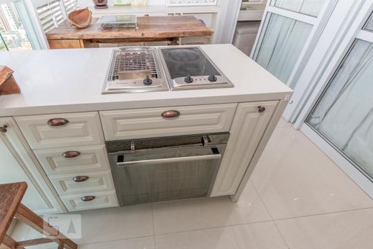 Cozinha de kitnet/studio à venda com 1 quarto, 41m² em Brooklin Paulista, São Paulo