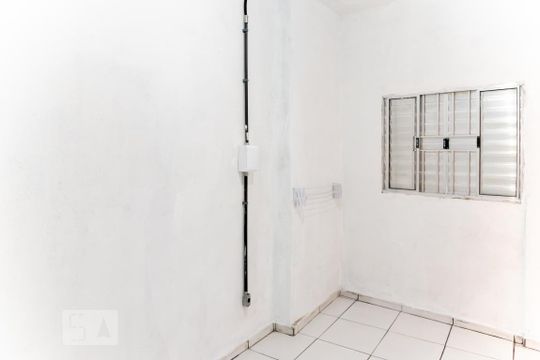 Casa para alugar com 1 quarto, 38m² em Vila Lais, São Paulo