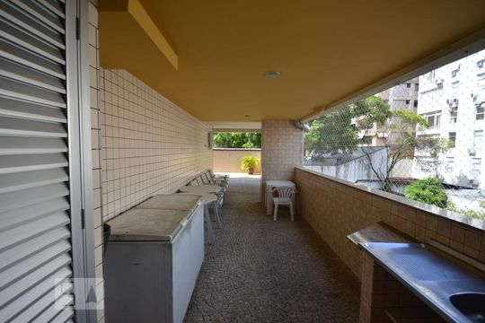 Área comum - Churrasqueira de apartamento para alugar com 2 quartos, 70m² em Botafogo, Rio de Janeiro