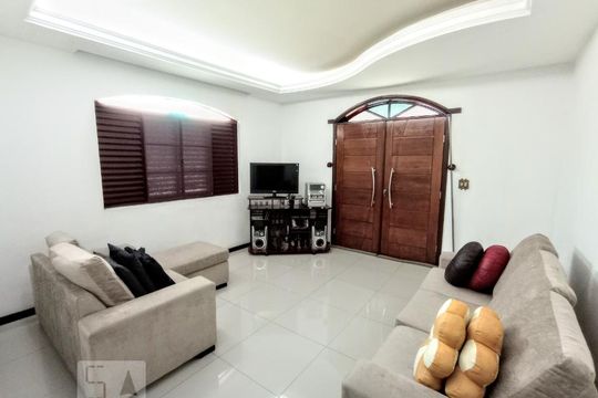 Casa à venda com 4 quartos, 506m² em Planalto, Belo Horizonte