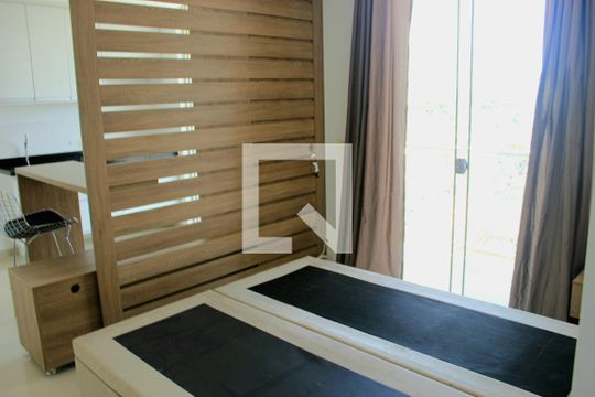 Quarto de apartamento para alugar com 1 quarto, 40m² em Vila Augusta, Guarulhos
