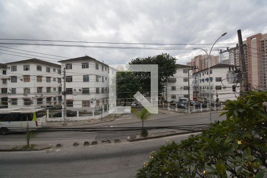 Vista do Quarto 1 de apartamento à venda com 2 quartos, 65m² em Vista Alegre, Rio de Janeiro
