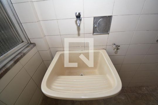 Cozinha e Área de Serviço de apartamento à venda com 2 quartos, 65m² em Vista Alegre, Rio de Janeiro