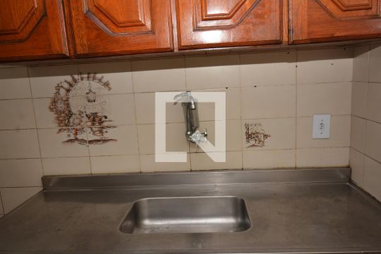 Cozinha e Área de Serviço de apartamento à venda com 2 quartos, 65m² em Vista Alegre, Rio de Janeiro