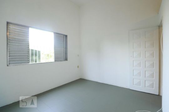 Casa para alugar com 1 quarto, 70m² em Parque Marajoara, Santo André