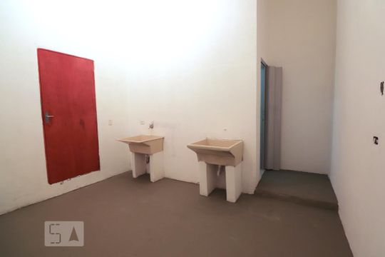 Área de Serviço de casa para alugar com 1 quarto, 70m² em Parque Marajoara, Santo André