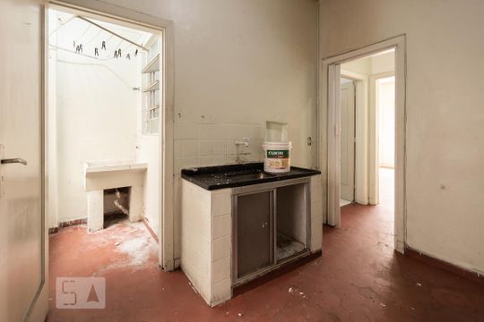 Cozinha de apartamento para alugar com 2 quartos, 76m² em Santa Ifigênia, São Paulo