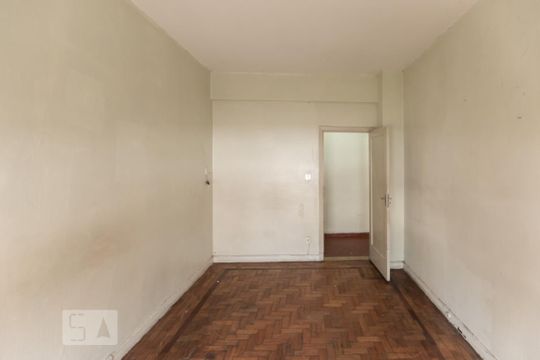 Sala de apartamento para alugar com 2 quartos, 76m² em Santa Ifigênia, São Paulo