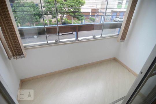 Sacada de apartamento à venda com 3 quartos, 100m² em Centro, Canoas