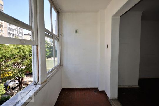 Sala de apartamento para alugar com 3 quartos, 120m² em Laranjeiras, Rio de Janeiro
