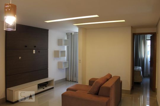 Sala de apartamento para alugar com 2 quartos, 79m² em Csb 2, Brasília