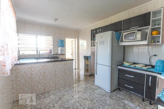 Cozinha de casa à venda com 9 quartos, 250m² em Conceição, Diadema
